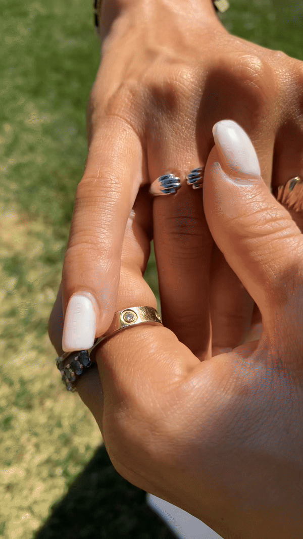 Paw Print Hug Ring