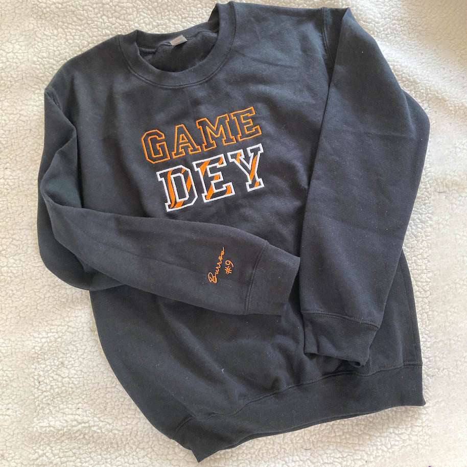 Cincinnati Bengals embroidered Sweater Unisex Gifts bengals who dey Burrow Number 9 nine gifts trendy cozy sweatshirt crewneck Super bowl