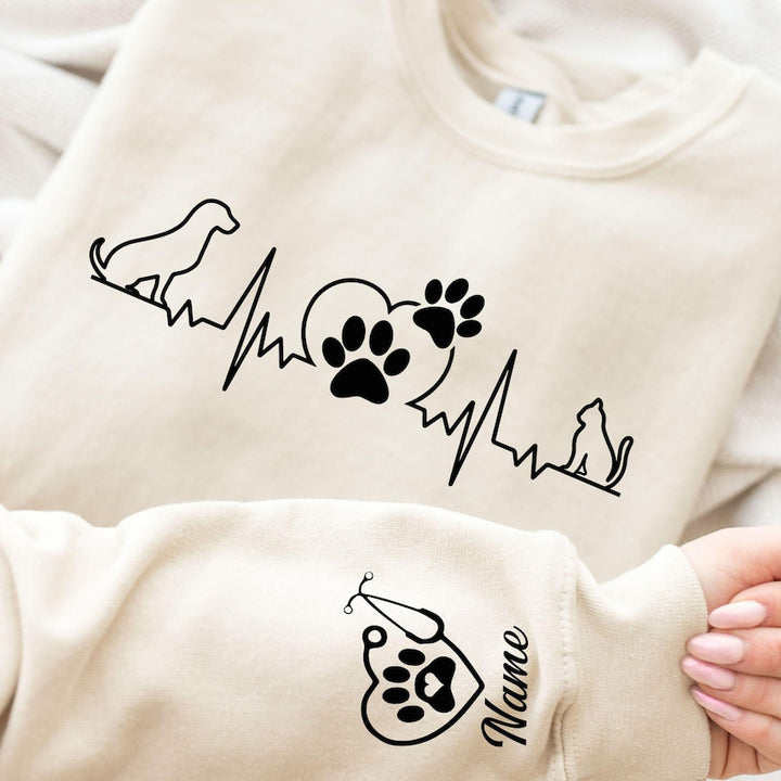 Custom Vet Tech Sweatshirt, Personalized Vet Gifts
