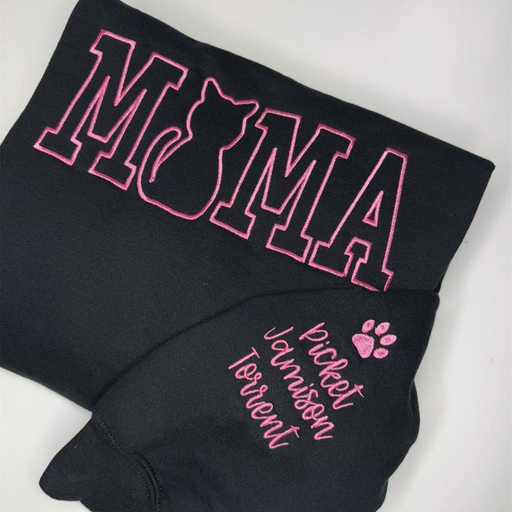 Embroidered Cat mom, cat mama, personalized with cat names