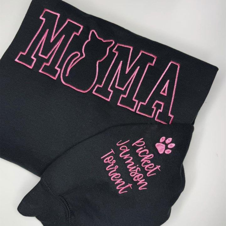 Embroidered Cat mom, cat mama, personalized with cat names